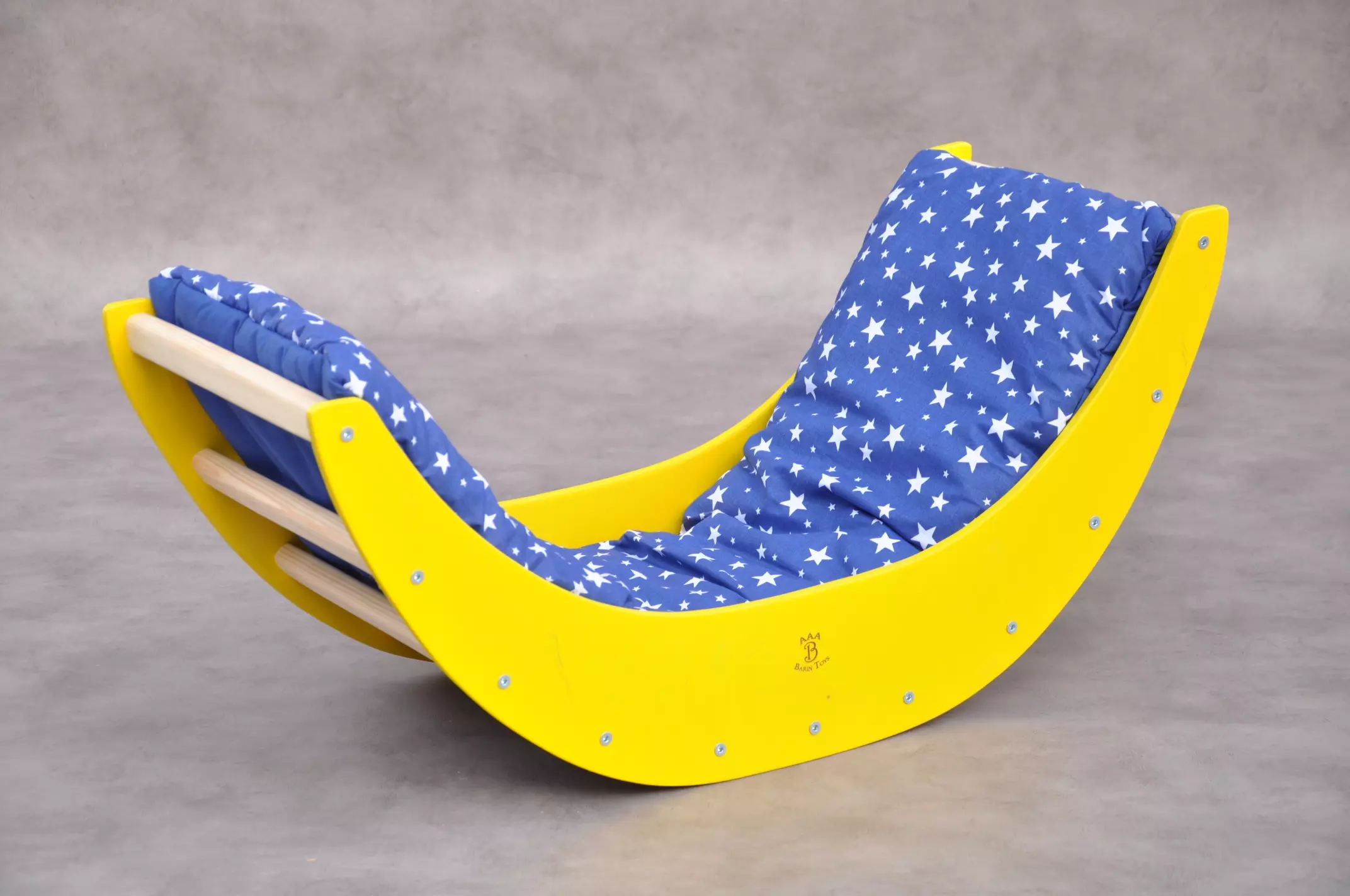 Klatrebue og vippe Måne til Montessori motorikleg med bomuldshynde, massiv træramme og stjernehynde til børn 0-5 år